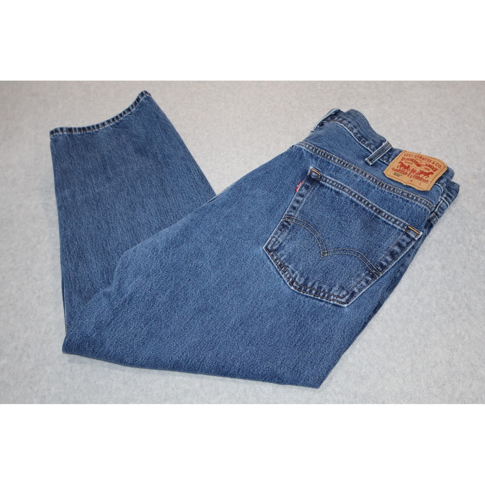 Levi's 550 Relaxed Fit Jeans Men 44x30 Blue Denim Tapered Leg 01550-4886
